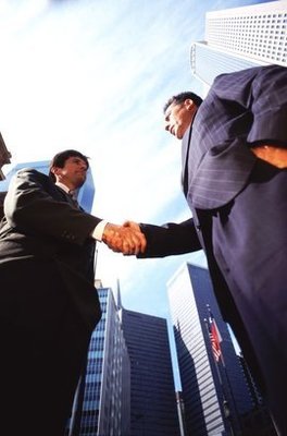 從批發(fā)貿(mào)易到商業(yè)長青 構(gòu)筑穩(wěn)健增長的五維模型